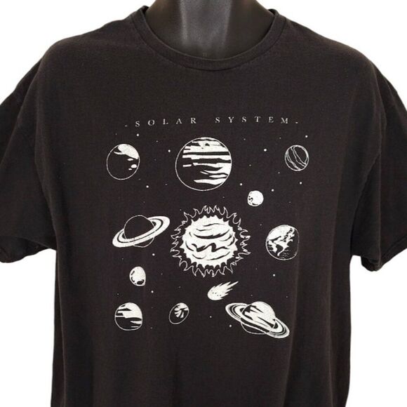 Solar System T Shirt Mens Size XL Black Outer Space Planets Fifth Sun - Picture 1 of 6
